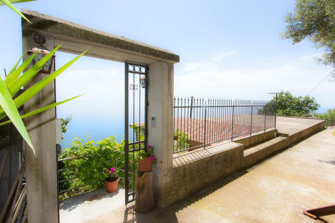 "Casalena" Villa A Furore Amalfi Coast Con Grande Terrazzo E Vista Sul Mare Kültér fotó